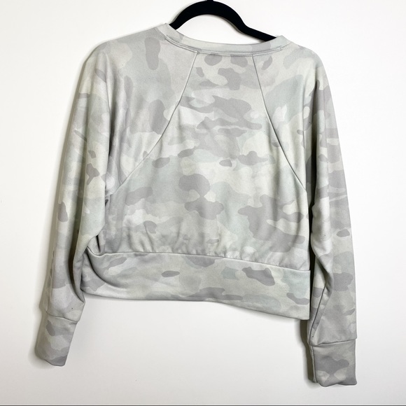 Nike Rebel Dri Fit Camo Pullover Boxy Sweatshirt - Picture 8 of 10